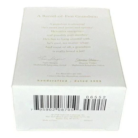 Hallmark Keepsake Christmas 2009 Monkey Ornament A Barrel of Fun Grandson NEW - Picture 3 of 8